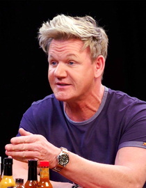 S08 E01 - Gordon Ramsay Savagely Critiques Spicy Wings - Hot Ones