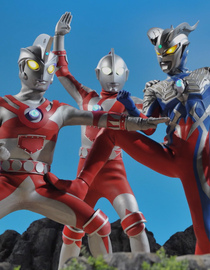 S01 E01 - Ultraman Zero vs Darklops Zero Part 1: The Multidimensional Threat - Ultraman Zero The Chronicle