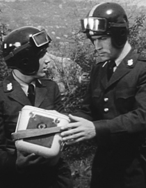 S01 E10 - Episode 10 - Captain Video 