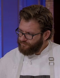 Jordan Savell Watch S12 E10 - 11 Chefs Compete - Hell's Kitchen | Free TV Shows ...