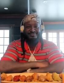 S12 E06 - T-Pain Tastes Gas While Eating Spicy Wings - Hot Ones