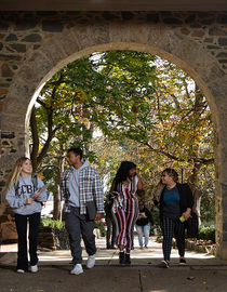 S08 E05 - Community College of Baltimore County - The College Tour