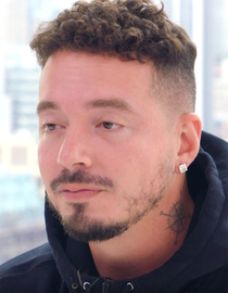 S14 E09 - J Balvin Meets the Devil While Eating Spicy Wings - Hot Ones