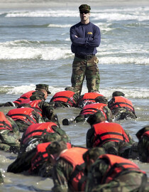 S01 E01 - Part 1: Welcome to BUDS - Navy SEALs: BUDS Class 234