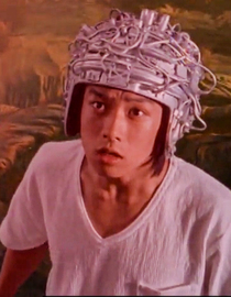 S01 E01 - Seize the Light! - Ultraman Gaia